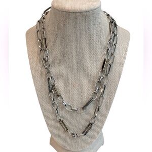 Chico’s Yvonne Single Strand Paperclip Silver & Gold Tone Mixed Metal Necklace
